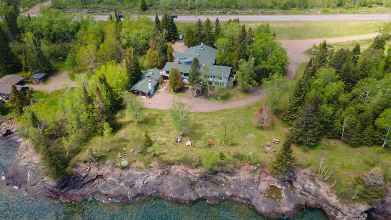 Thomsonite Inn On Lake Superior Ґранд-Марей Екстер'єр фото