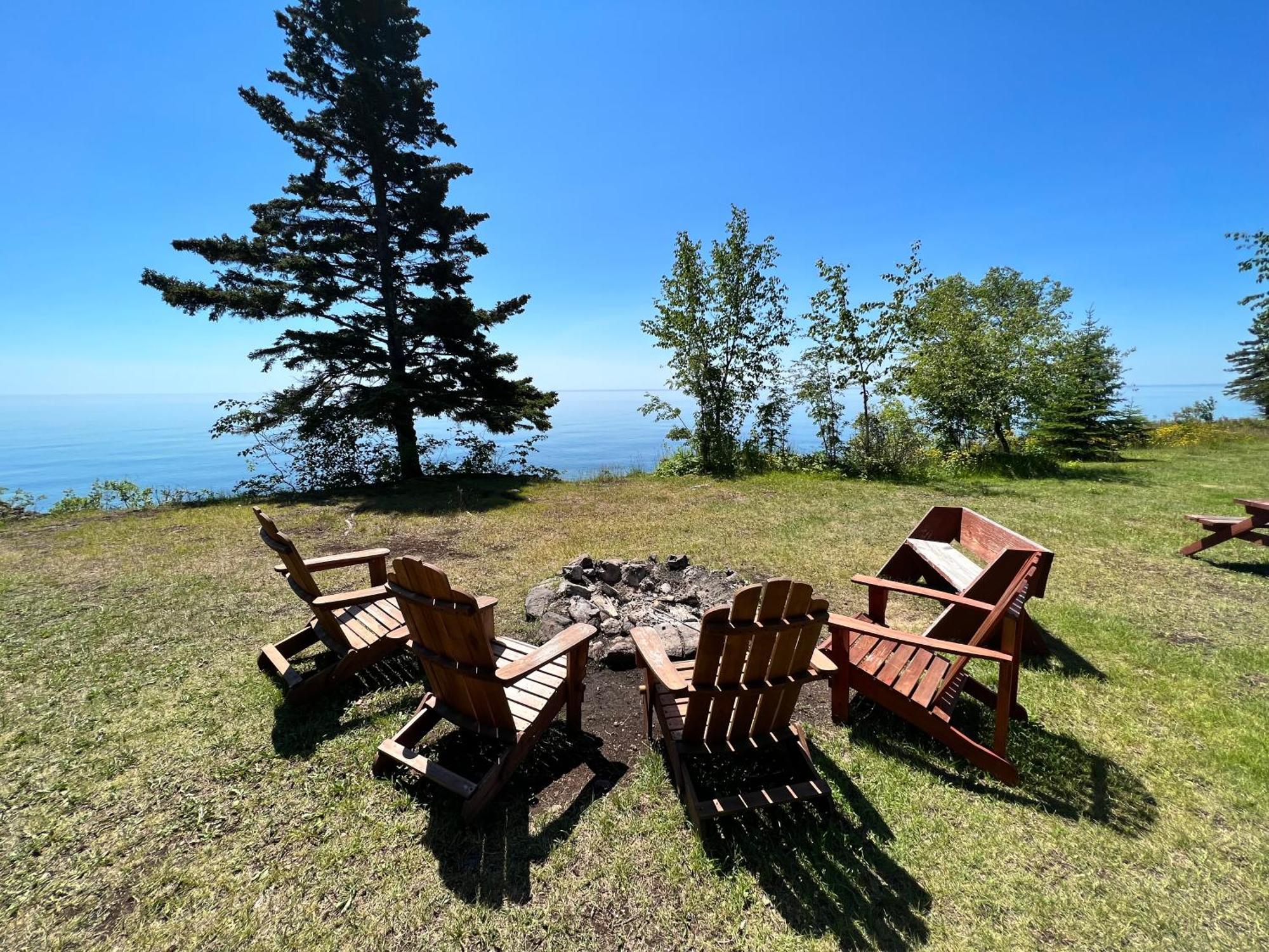 Thomsonite Inn On Lake Superior Ґранд-Марей Екстер'єр фото